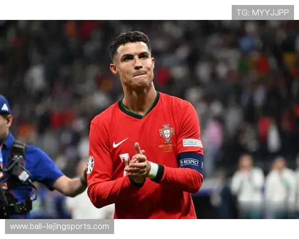 足坛球星炫酷着装盘点 谁的时尚品味最引领潮流